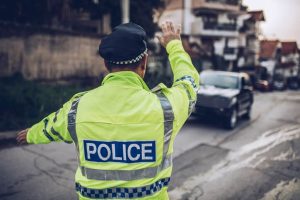 Trafik polisi el Hareketleri